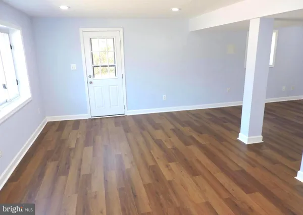 $3,900 | 7815 Rebel Drive, Annandale, VA 22003