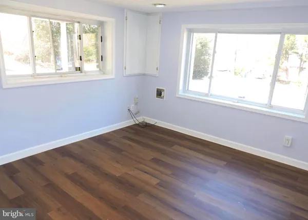 $3,900 | 7815 Rebel Drive, Annandale, VA 22003