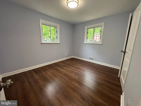 $3,900 | 7815 Rebel Drive, Annandale, VA 22003