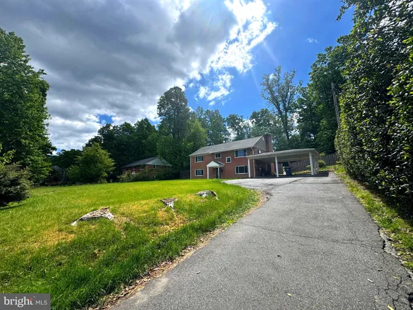 $3,900 | 7815 Rebel Drive, Annandale, VA 22003