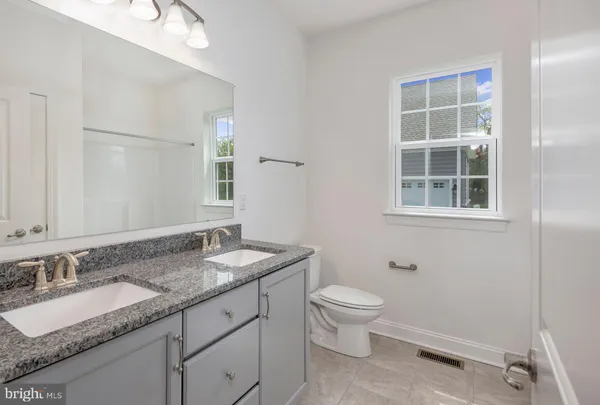 $582,500 | 400 Rederick Lane, Unit 4, Middletown, DE 19709