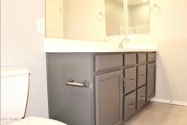 $2,500 | 2625 South Peppertree Drive, Unit 104, Gilbert, AZ 85295