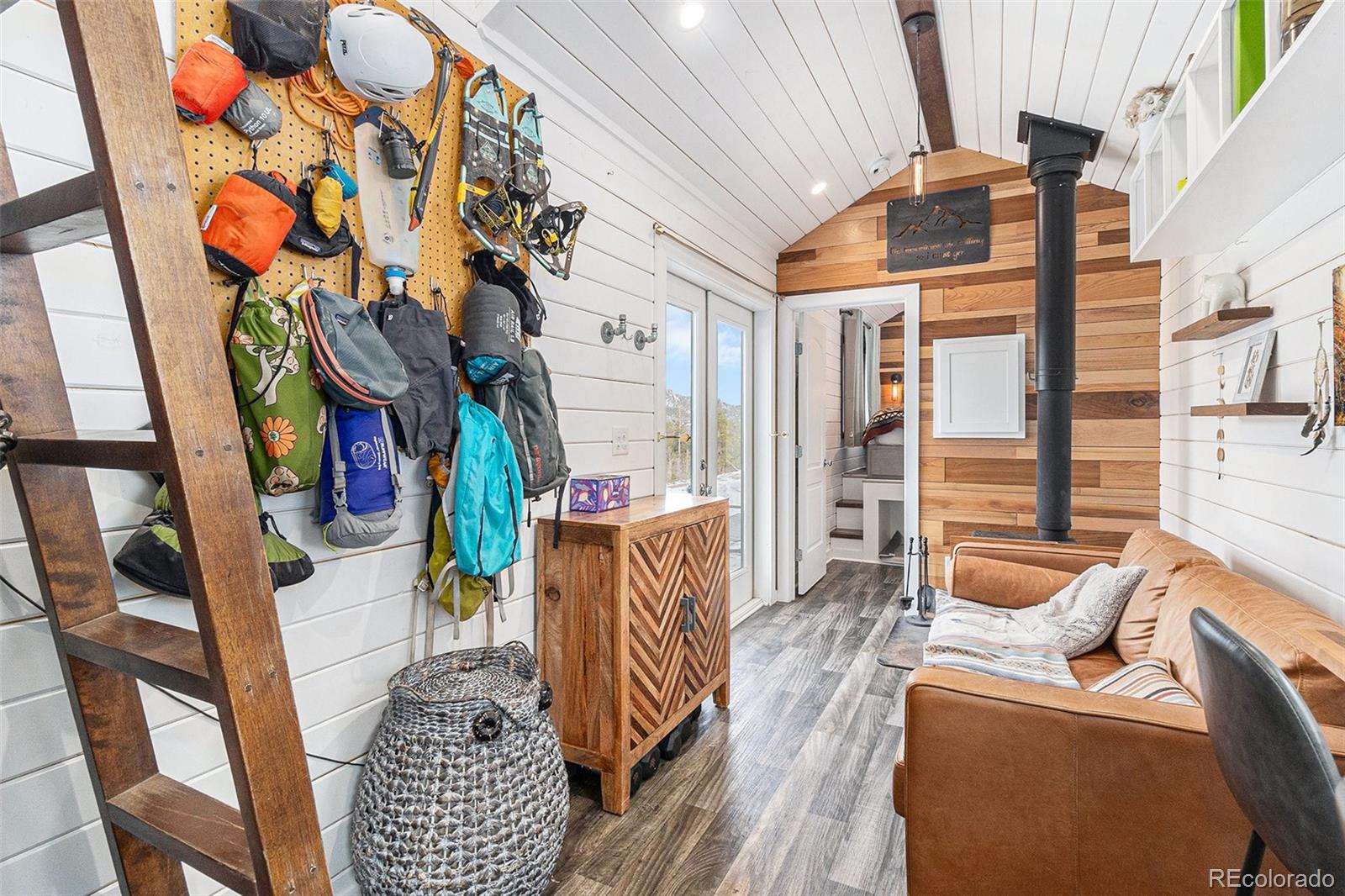 95 Tschaikovsky Road Black Hawk, CO 80422 - Photo 8 of 33