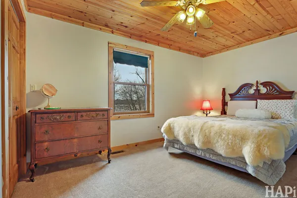 $594,900 | 707 Quinn Road, McHenry, IL 60051