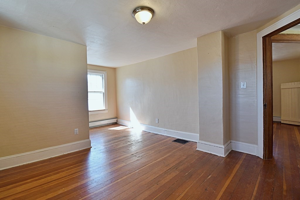 24 Russell Road Westfield, MA 01085 - Photo 33 of 39 Gallery Image 33