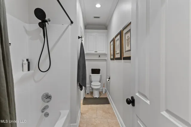 $615,000 | 318 40th Place, Hattiesburg, MS 39402