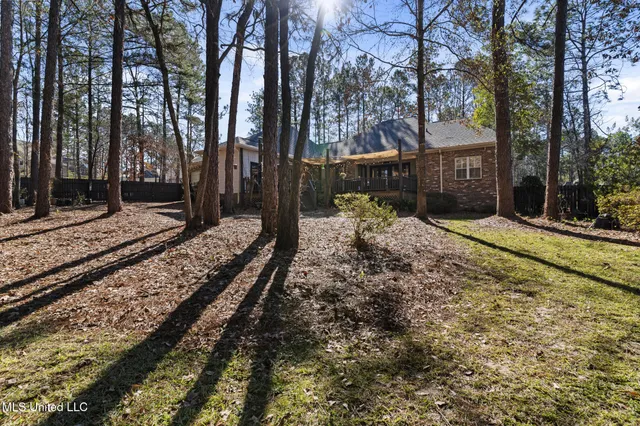 $615,000 | 318 40th Place, Hattiesburg, MS 39402