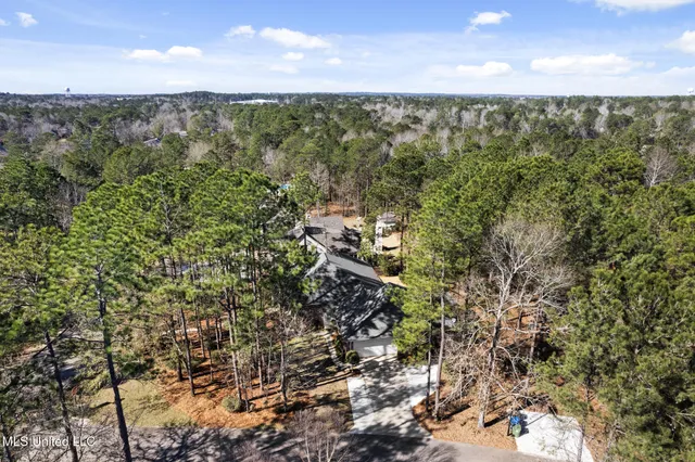 $615,000 | 318 40th Place, Hattiesburg, MS 39402