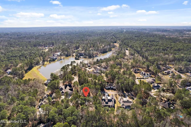 $615,000 | 318 40th Place, Hattiesburg, MS 39402