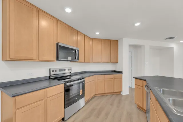 $316,340 | 200 Colonel McNally Cove, Jarrell, TX 76537