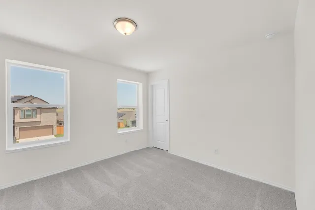 $316,340 | 200 Colonel McNally Cove, Jarrell, TX 76537