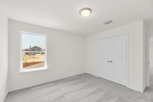 $316,340 | 200 Colonel McNally Cove, Jarrell, TX 76537