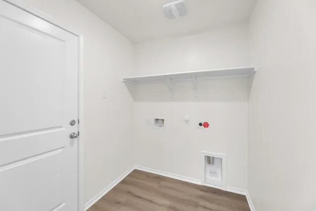 $316,340 | 200 Colonel McNally Cove, Jarrell, TX 76537