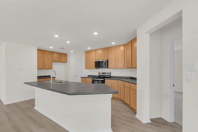 $316,340 | 200 Colonel McNally Cove, Jarrell, TX 76537