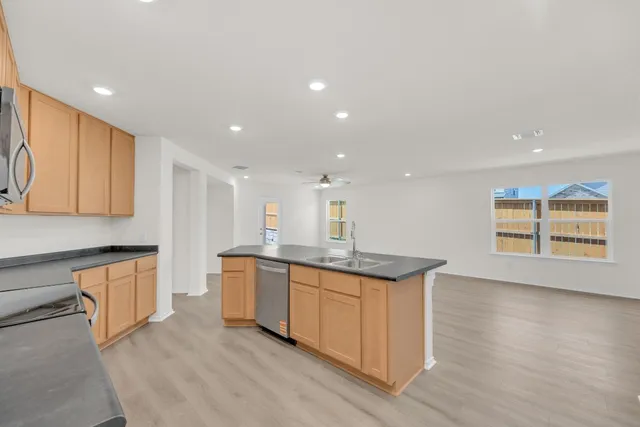 $316,340 | 200 Colonel McNally Cove, Jarrell, TX 76537