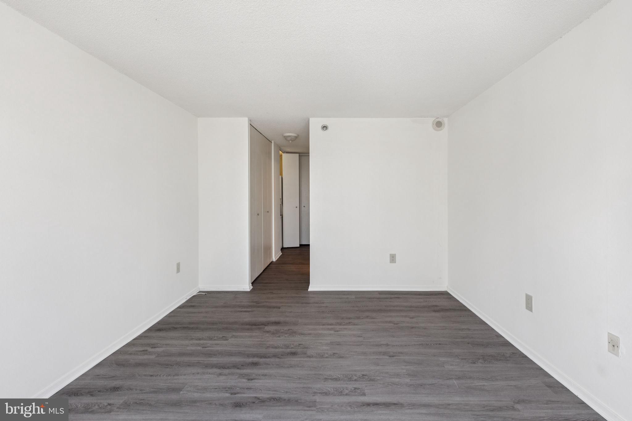 2020 Walnut Street, Unit 21B Philadelphia, PA 19103 - Photo 13 of 30