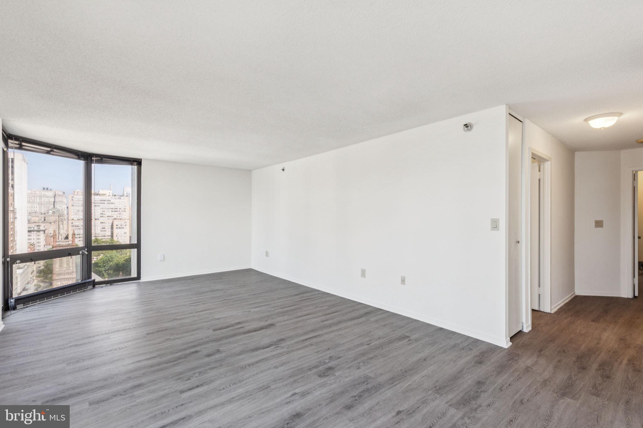 2020 Walnut Street, Unit 21B Philadelphia, PA 19103 - Photo 4 of 30