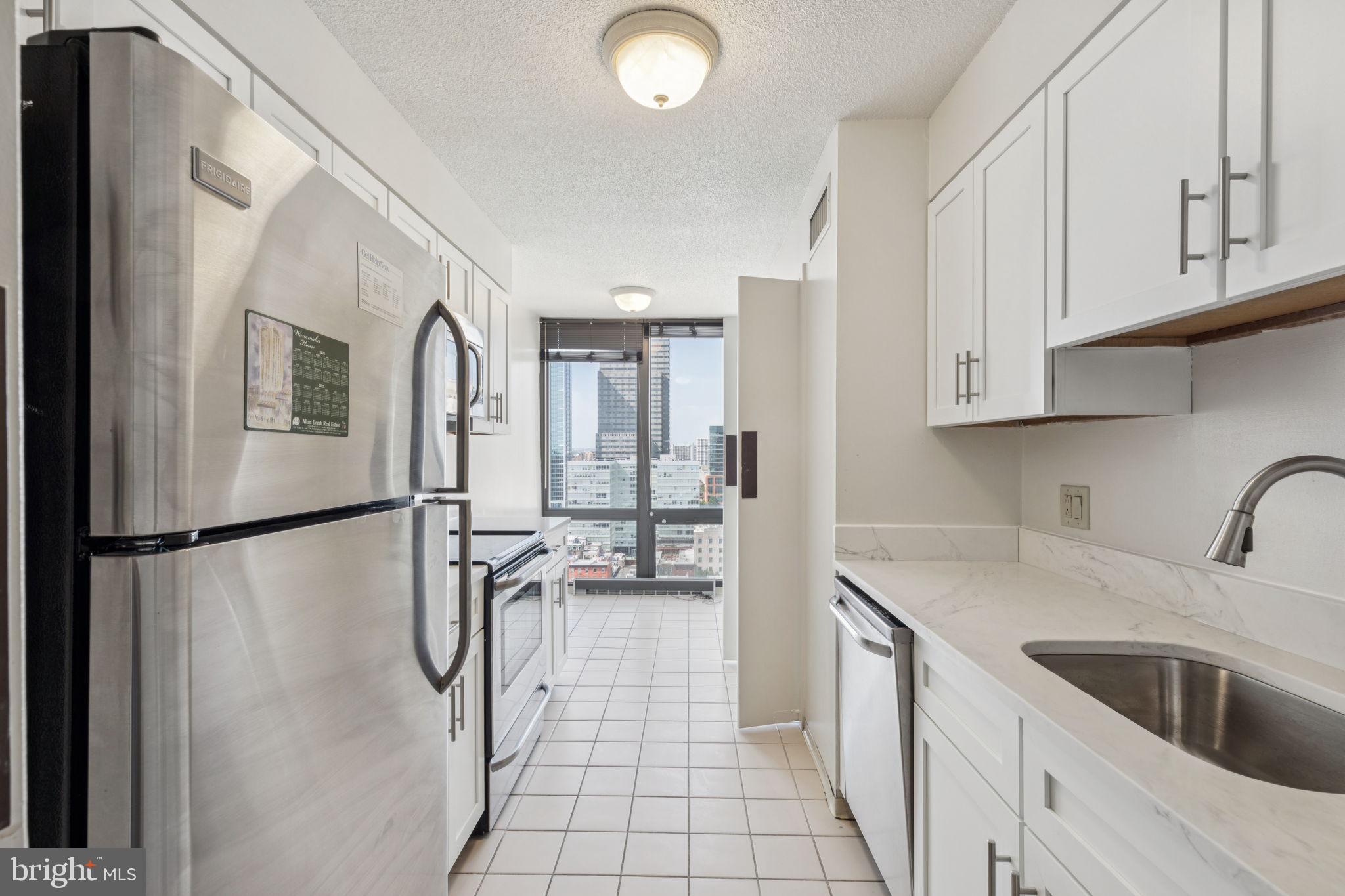 2020 Walnut Street, Unit 21B Philadelphia, PA 19103 - Photo 7 of 30
