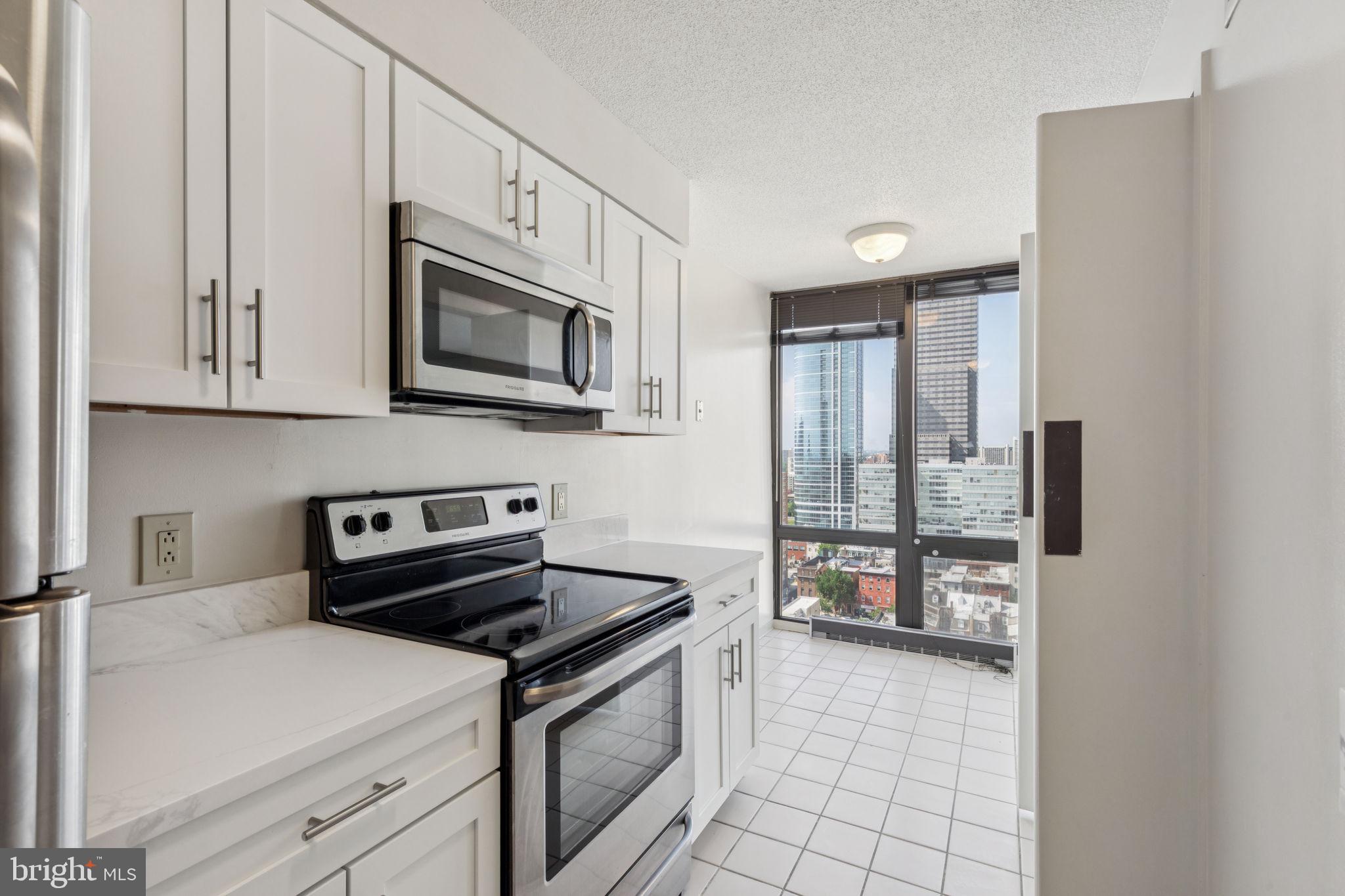 2020 Walnut Street, Unit 21B Philadelphia, PA 19103 - Photo 9 of 30