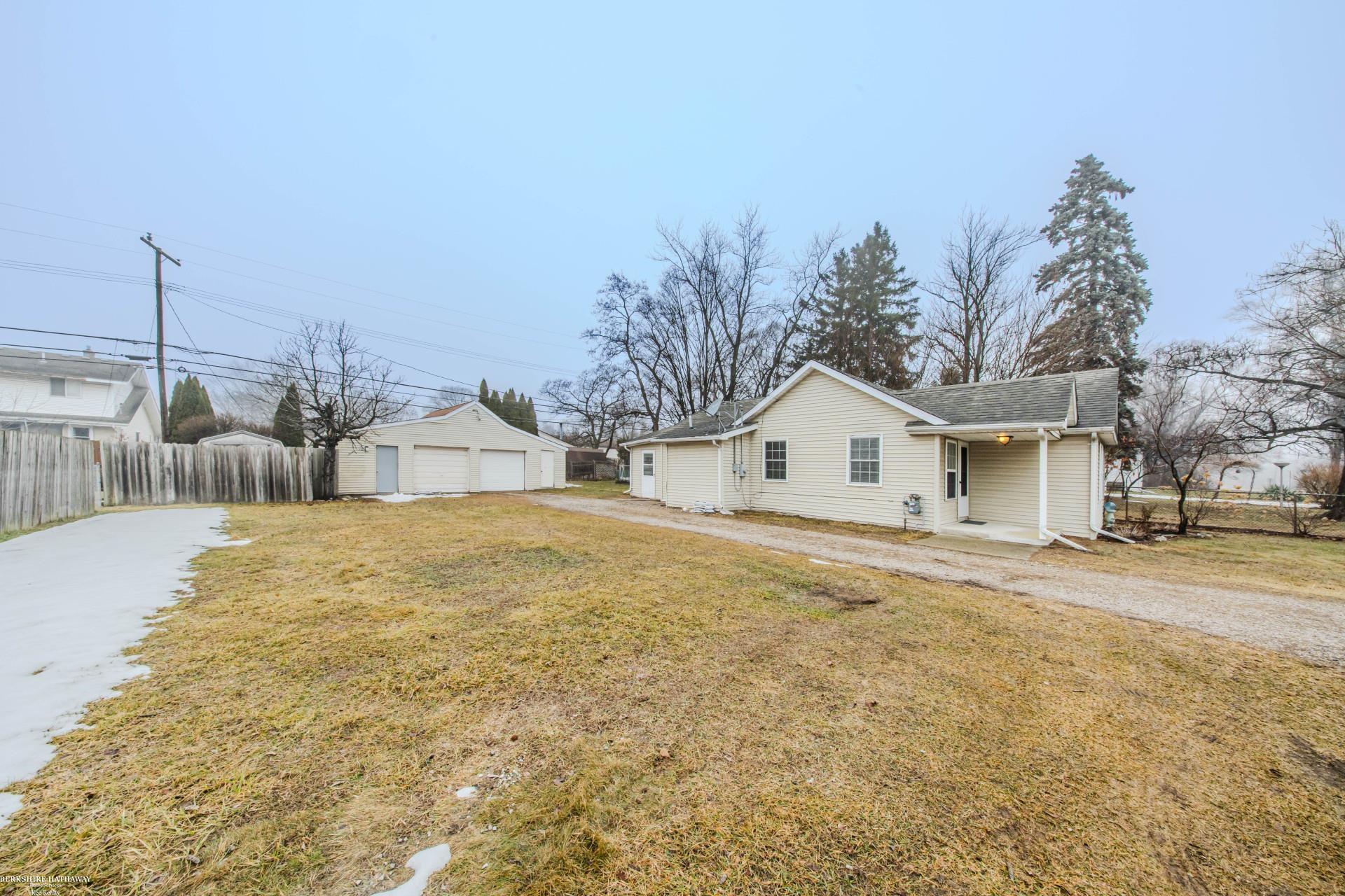 47907 Dequindre Road Rochester Hills, MI 48307 - Photo 2 of 22
