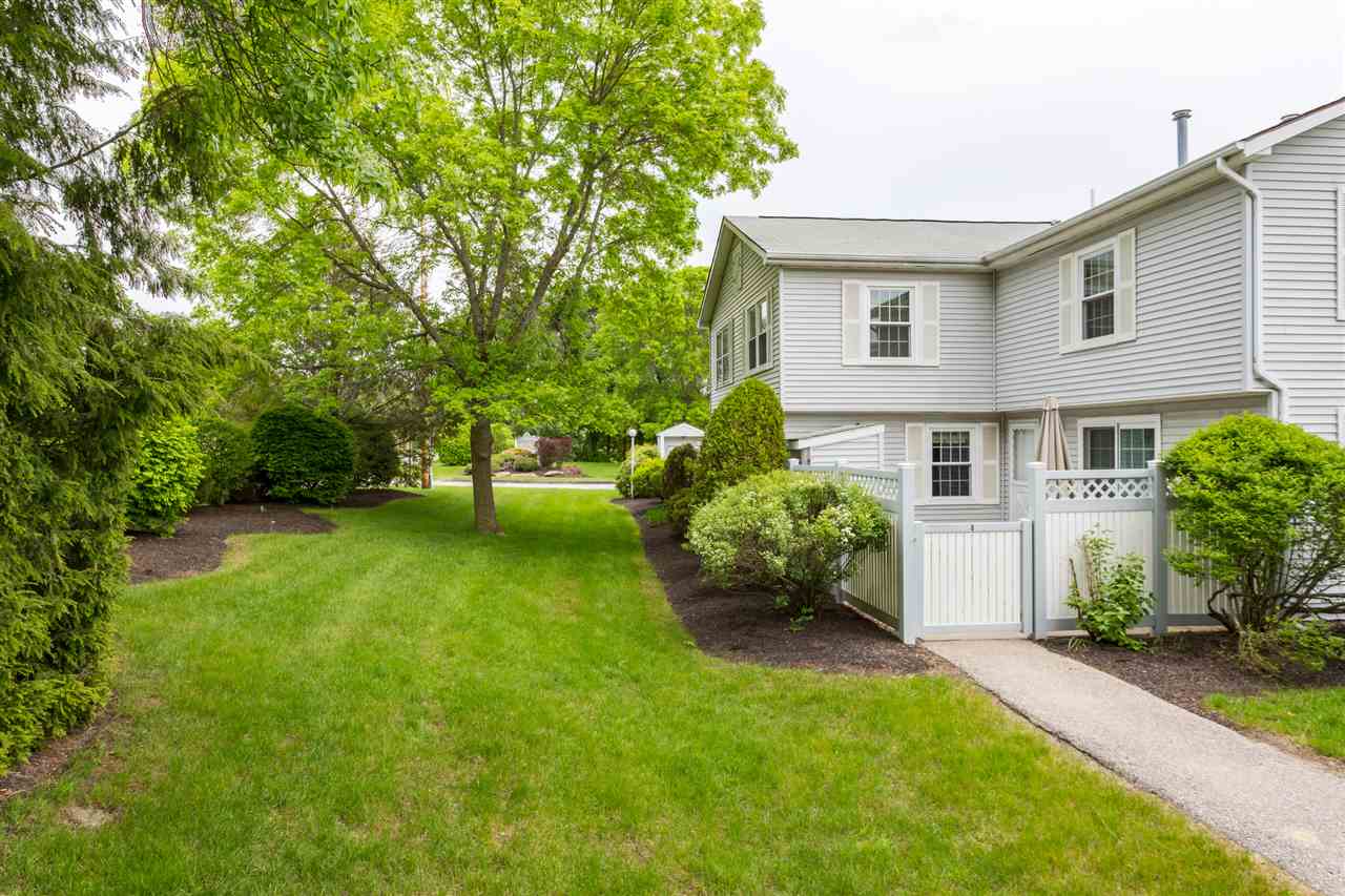 8 Springfield Estates, Unit 8 Rochester, NH 03867 - Photo 3 of 18