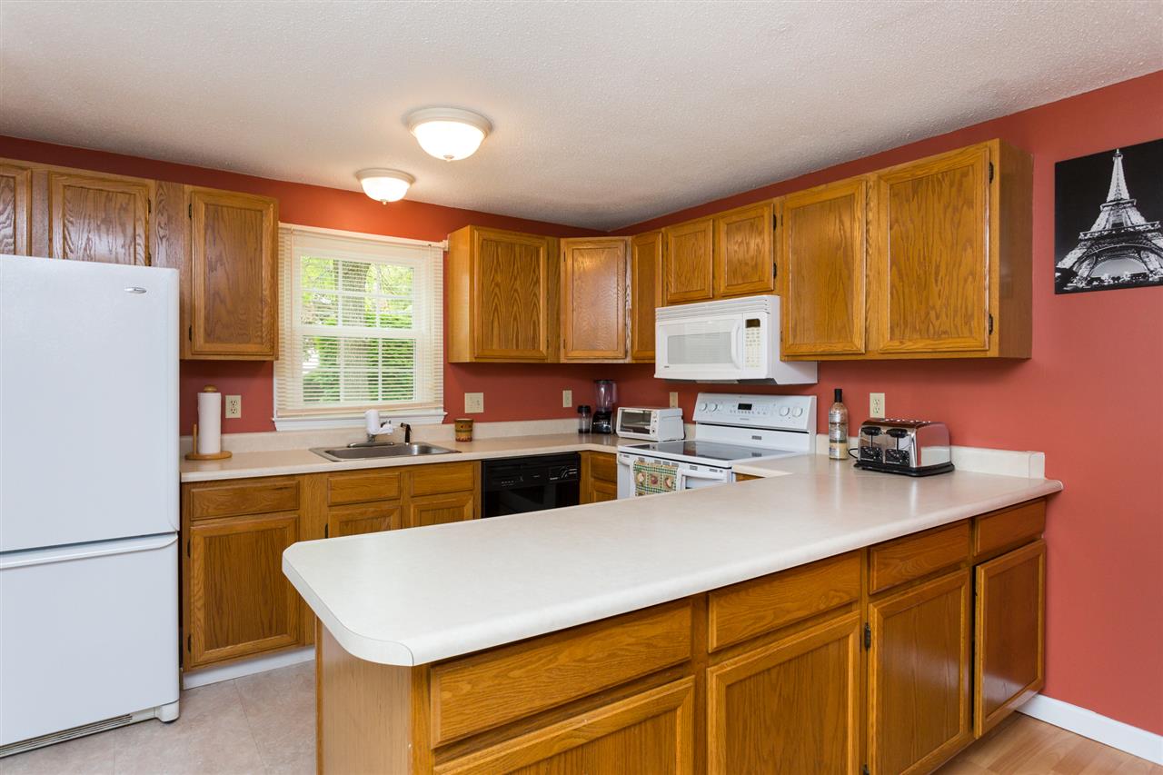 8 Springfield Estates, Unit 8 Rochester, NH 03867 - Photo 8 of 18