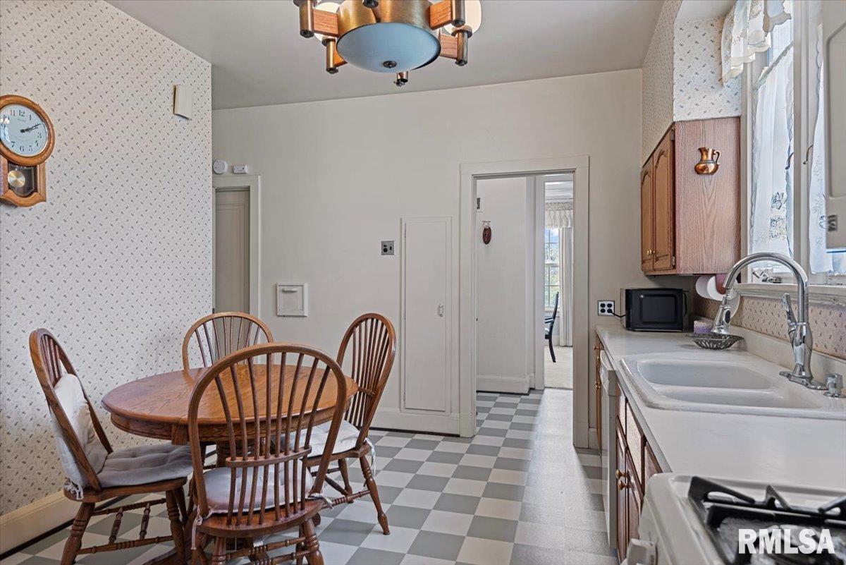 2136 South Illini Road Springfield, IL 62704 - Photo 20 of 80