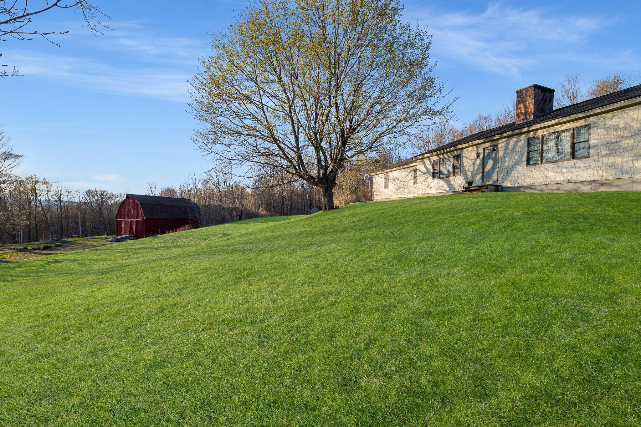 68 Rowell Road Lancaster, NH 03584 - Photo 3 of 59