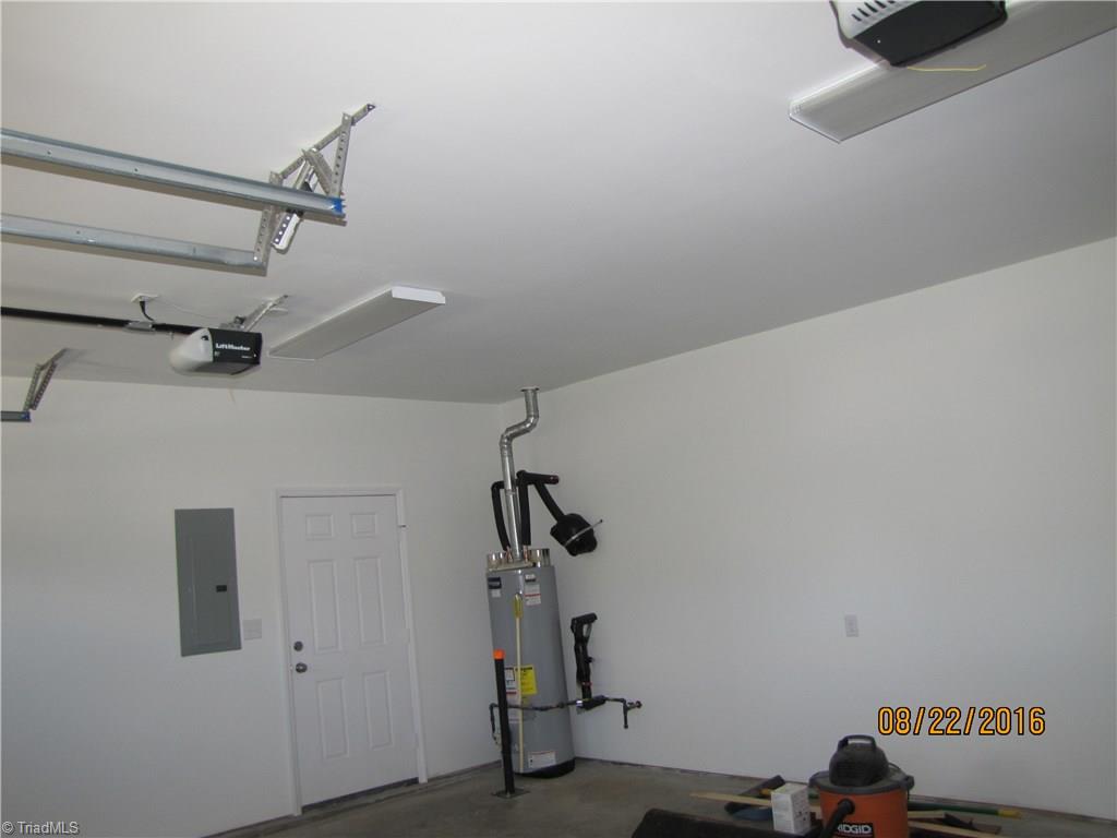 3609 Ruby Road Winston-Salem, NC 27106 - Photo 20 of 27 Space for storage.