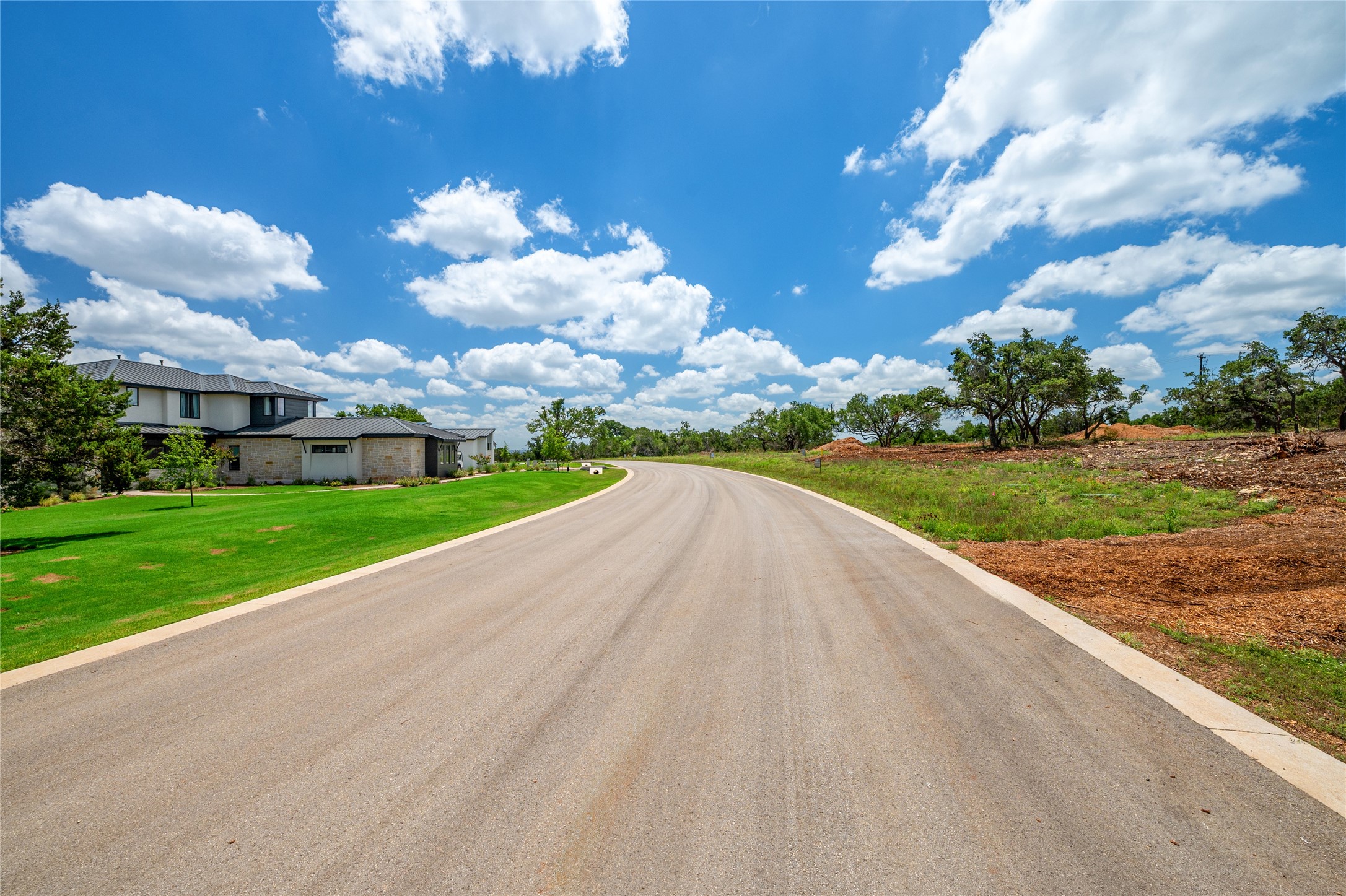6409 Madrone Tree Lane Austin, TX 78738 - Photo 6 of 10