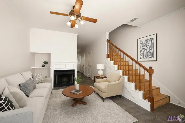 $126,900 | 10926 Old Hammond Highway, Unit 27, Baton Rouge, LA 70816