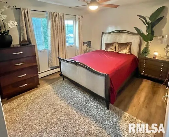 $96,000 | 940 17th Street, Unit 4, Moline, IL 61265