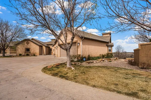 $575,000 | 50 Aberdeen Bluffs, Pueblo, CO 81004