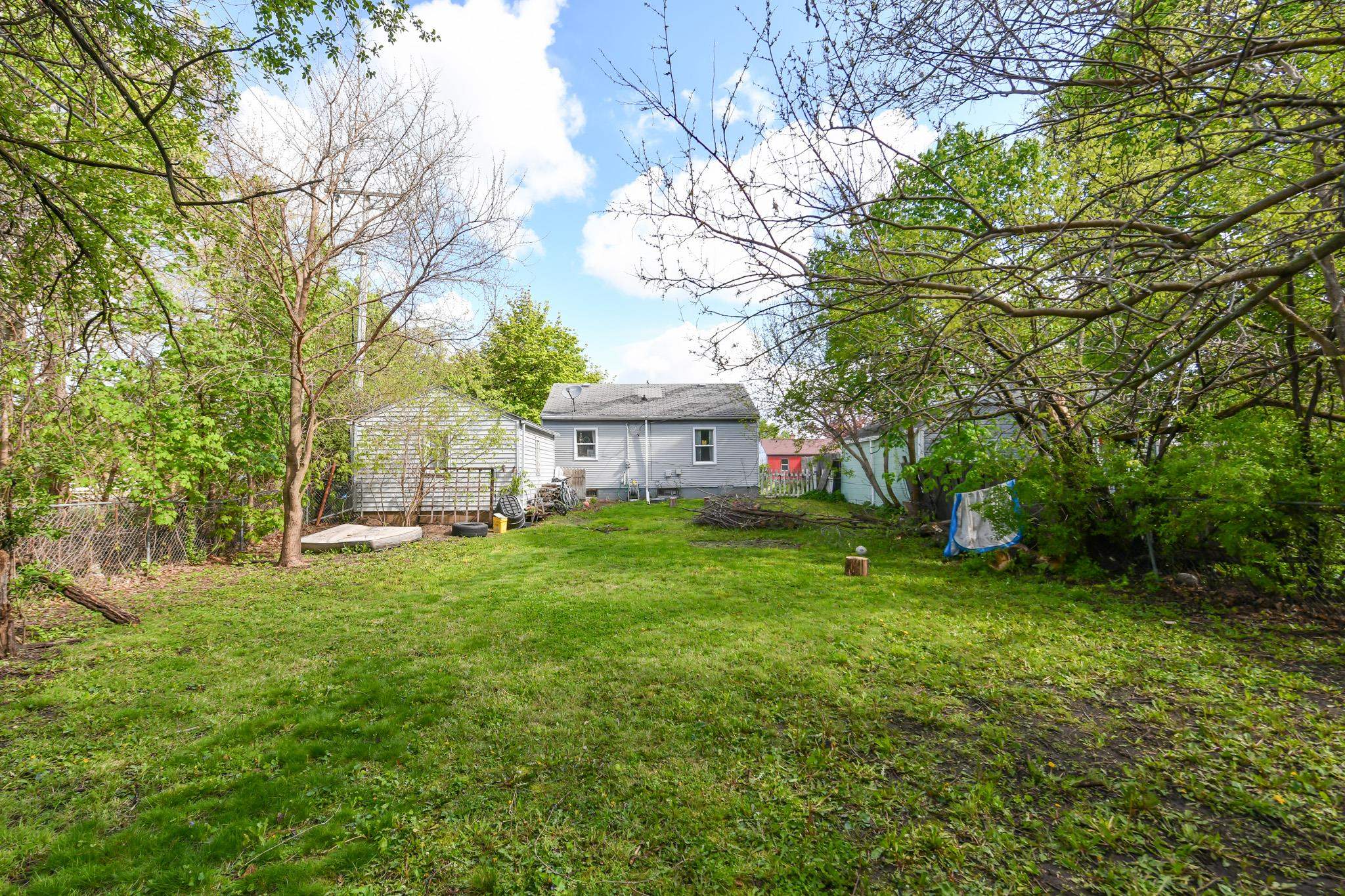 1604 Henry Avenue Beloit, WI 53511 - Photo 16 of 19