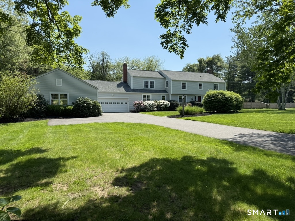 181 Farms Village Road Simsbury, CT 06092 - Photo 2 of 8