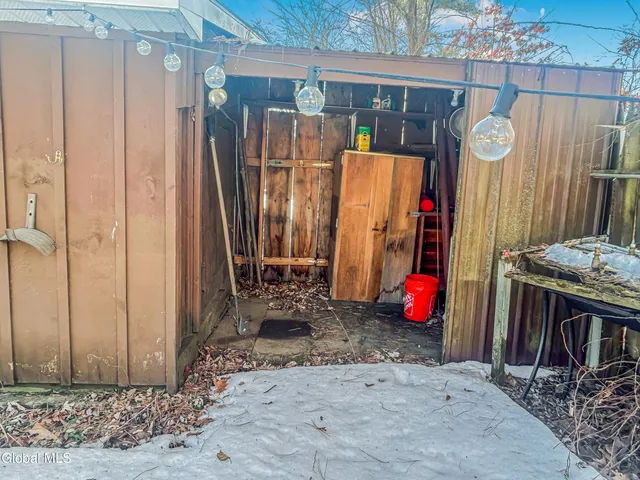 $1,750 | 196 Luzerne Road, Queensbury, NY 12804