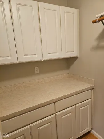 $230,000 | 6632 South Cobham Lane, Indianapolis, IN 46237
