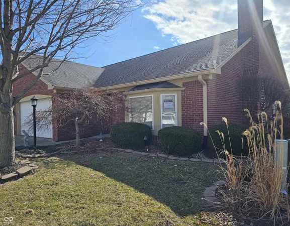 $230,000 | 6632 South Cobham Lane, Indianapolis, IN 46237