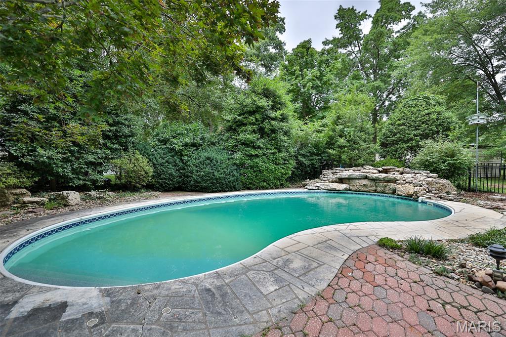 1000 Schwarz Road Edwardsville, IL 62025 - Photo 20 of 96