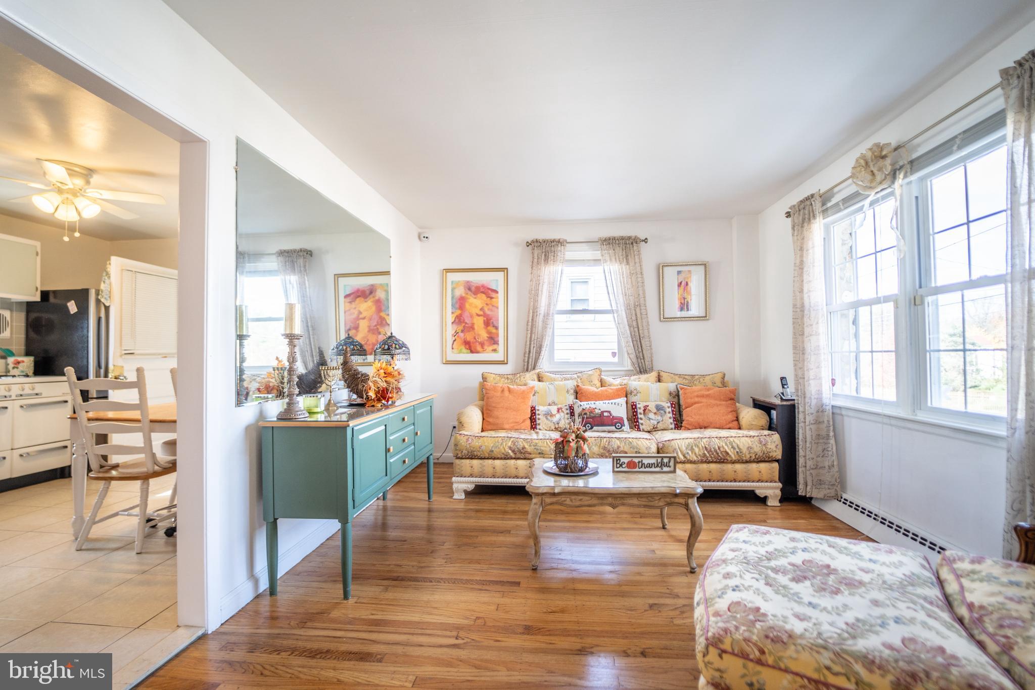 464 Byberry Road Philadelphia, PA 19116 - Photo 4 of 32 Gallery Image 4