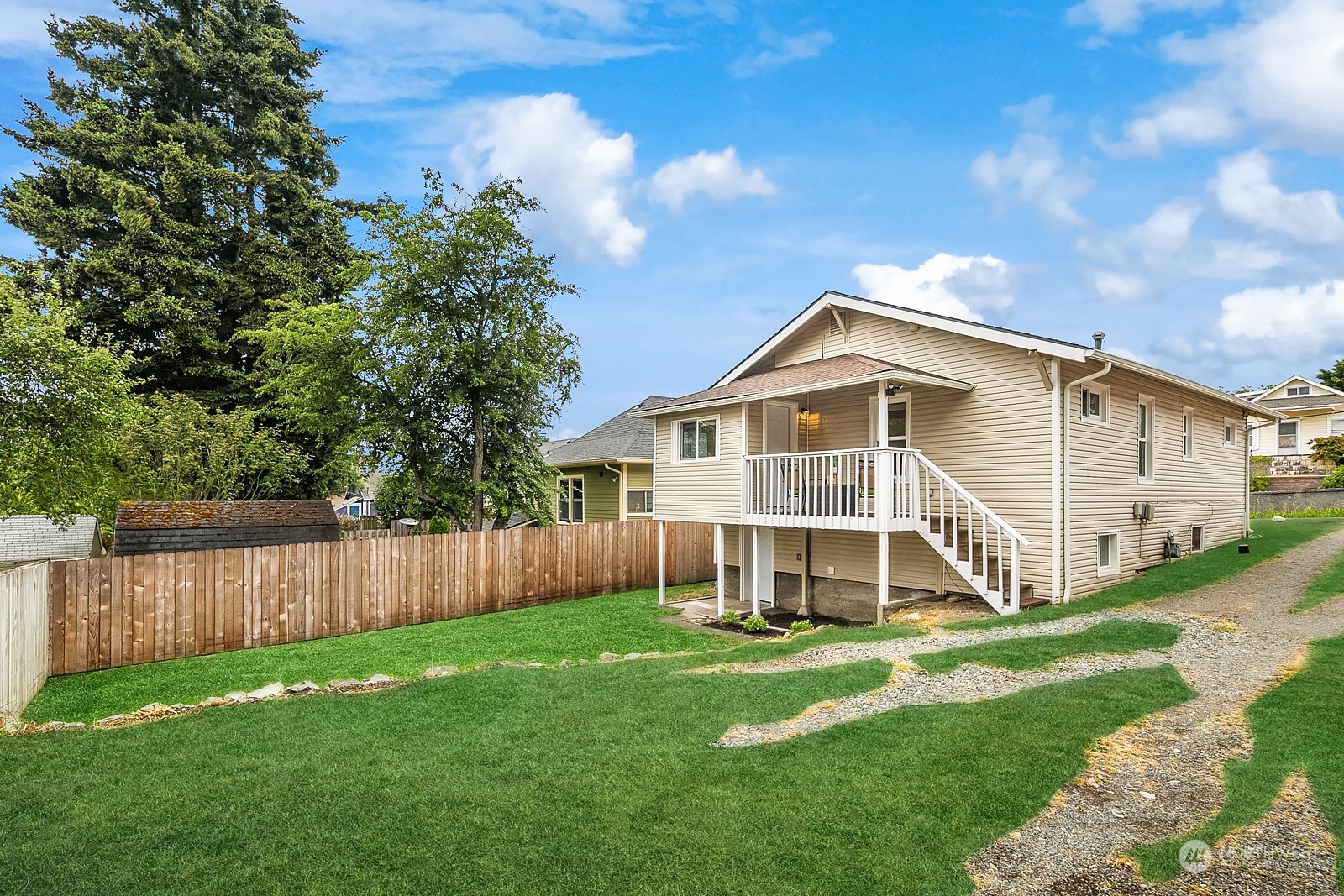 3515 Southwest Austin Street Seattle, WA 98126 - Photo 27 of 35