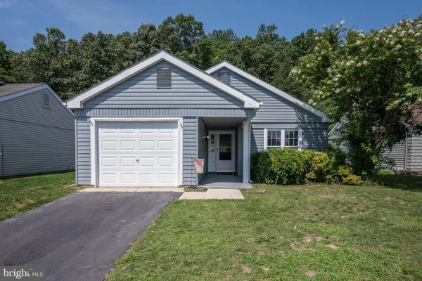 $395,000 | 116 Buckingham Drive, Southampton, NJ 08088