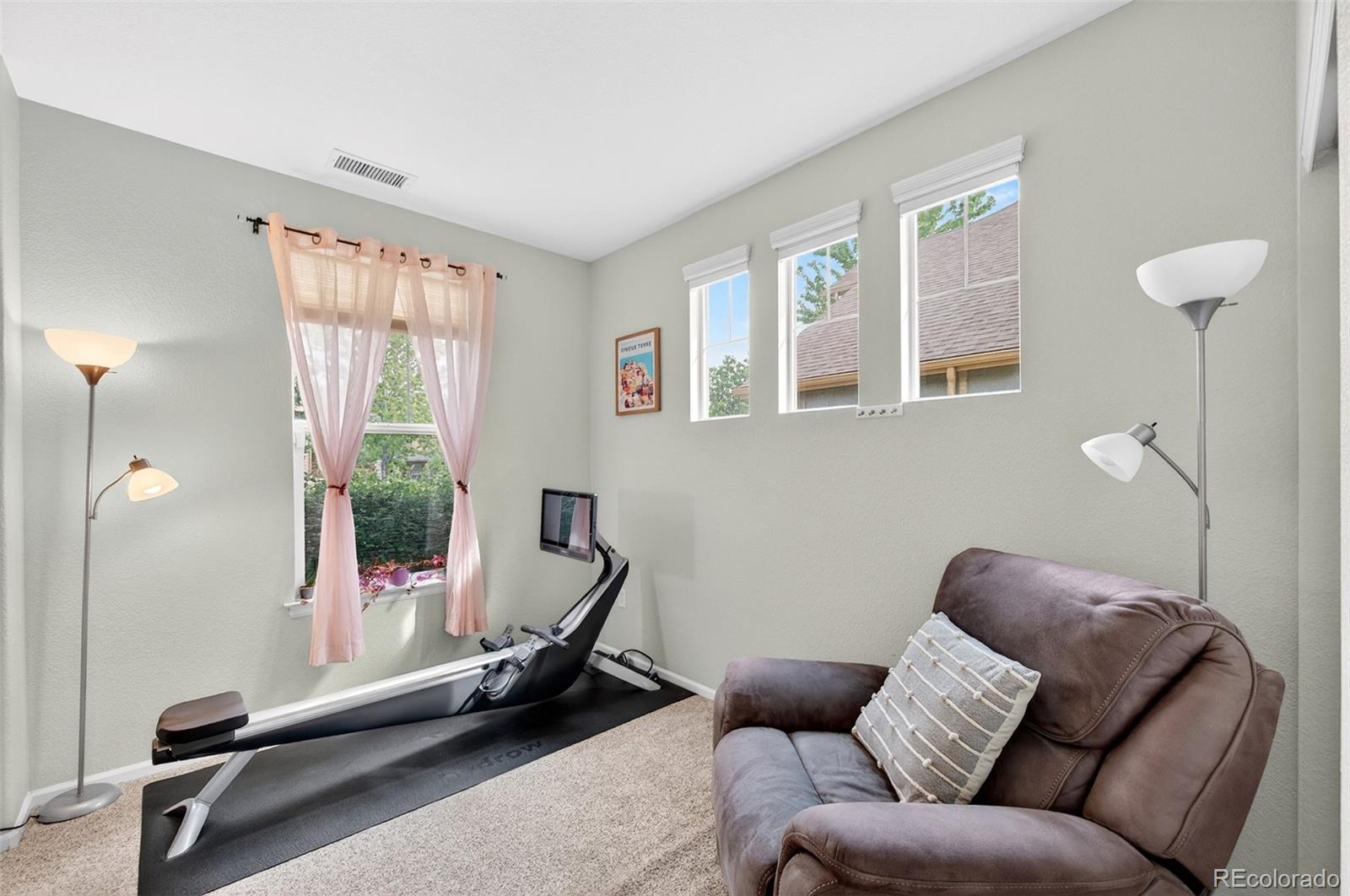 10648 Ashfield Street Highlands Ranch, CO 80126 - Photo 10 of 50 Gallery Image 10
