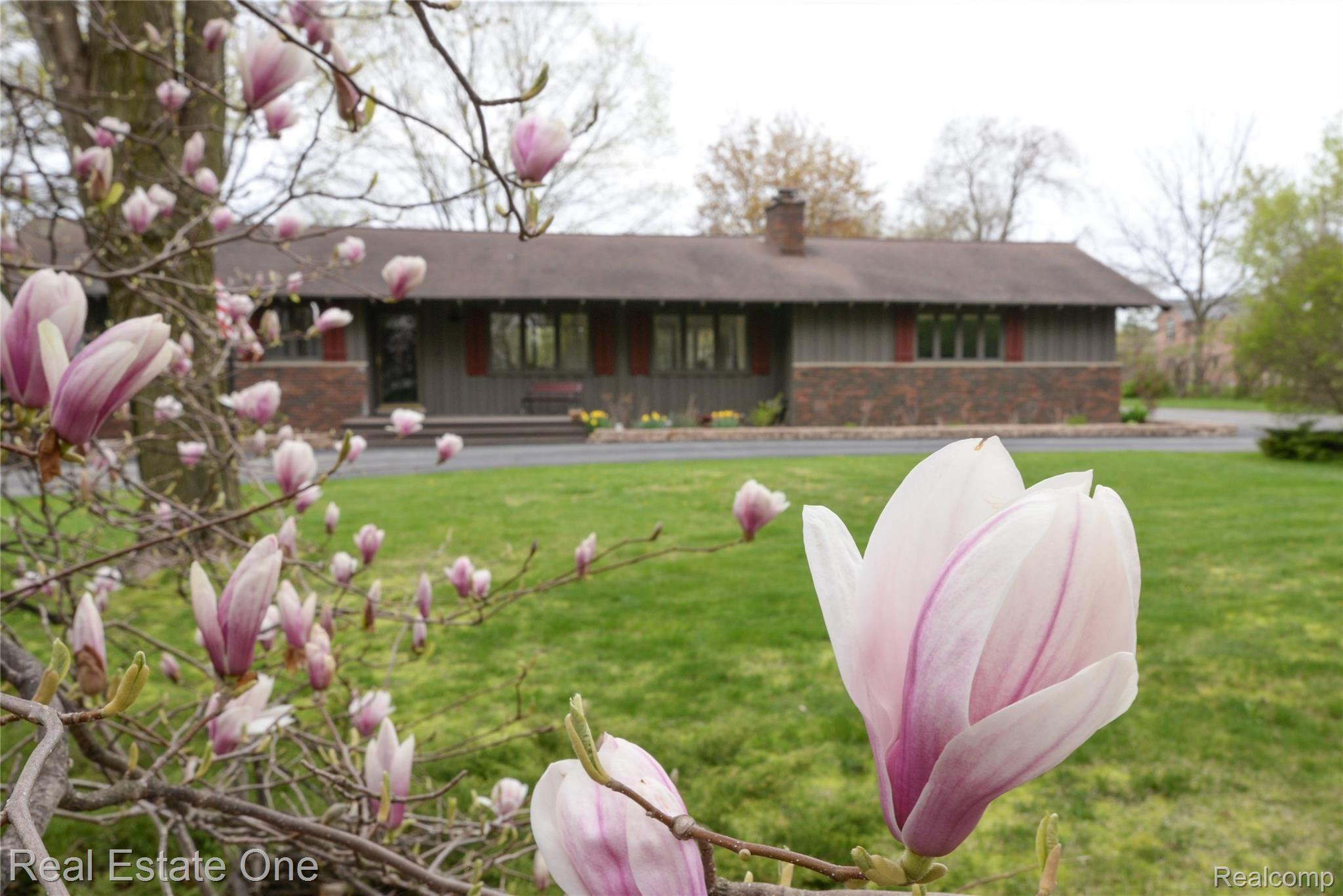 1095 North Garner Road Milford, MI 48380 - Photo 45 of 45 DSC_0153.jpg