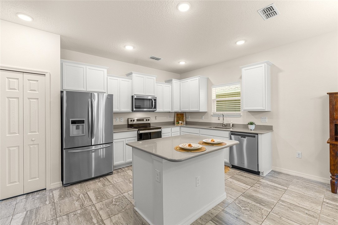 368 Sandcrest Circle Sebastian, FL 32958 - Photo 15 of 36