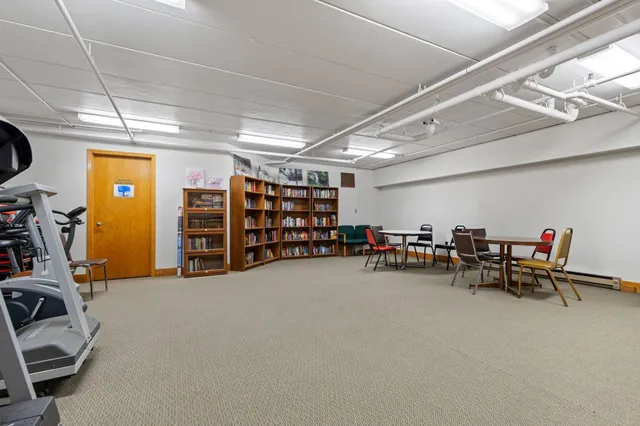 $170,000 | 4035 Victoria Street North, Unit 211, Shoreview, MN 55126