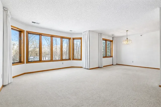 $170,000 | 4035 Victoria Street North, Unit 211, Shoreview, MN 55126