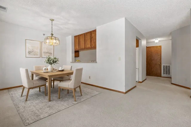 $170,000 | 4035 Victoria Street North, Unit 211, Shoreview, MN 55126