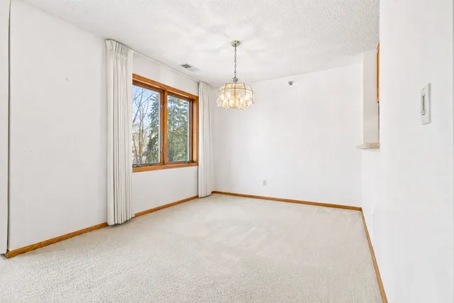 $170,000 | 4035 Victoria Street North, Unit 211, Shoreview, MN 55126