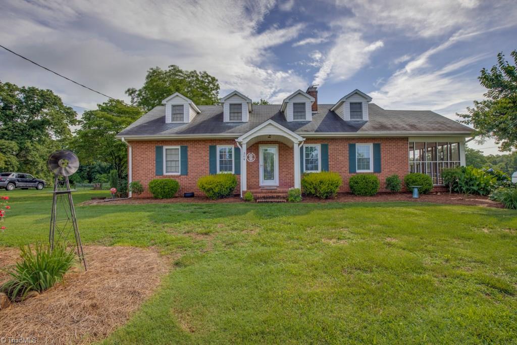 304 Fairground Road East Bend, NC 27018 - Photo 1 of 30 Gallery Image 1